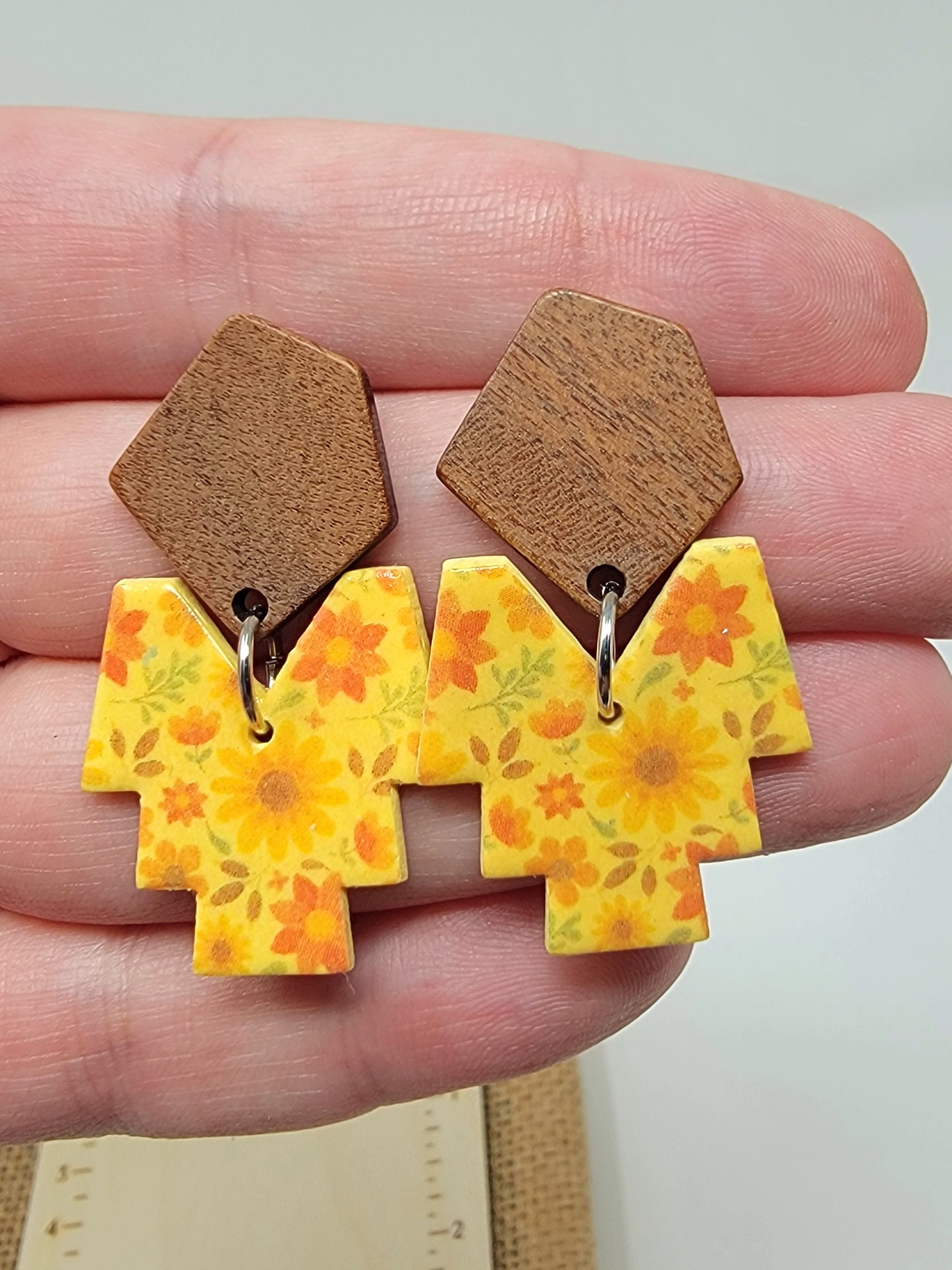 Yellow floral dangles with wooden top