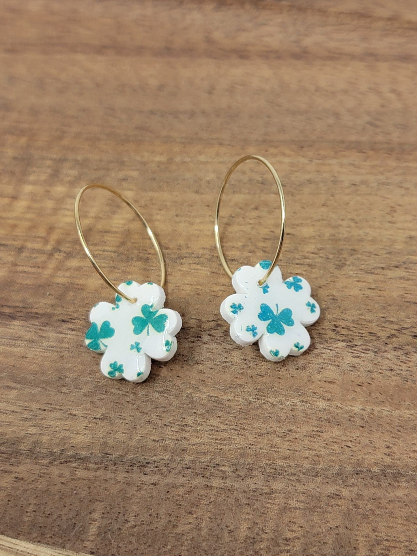 Shamrock 4 leaf clover hoops