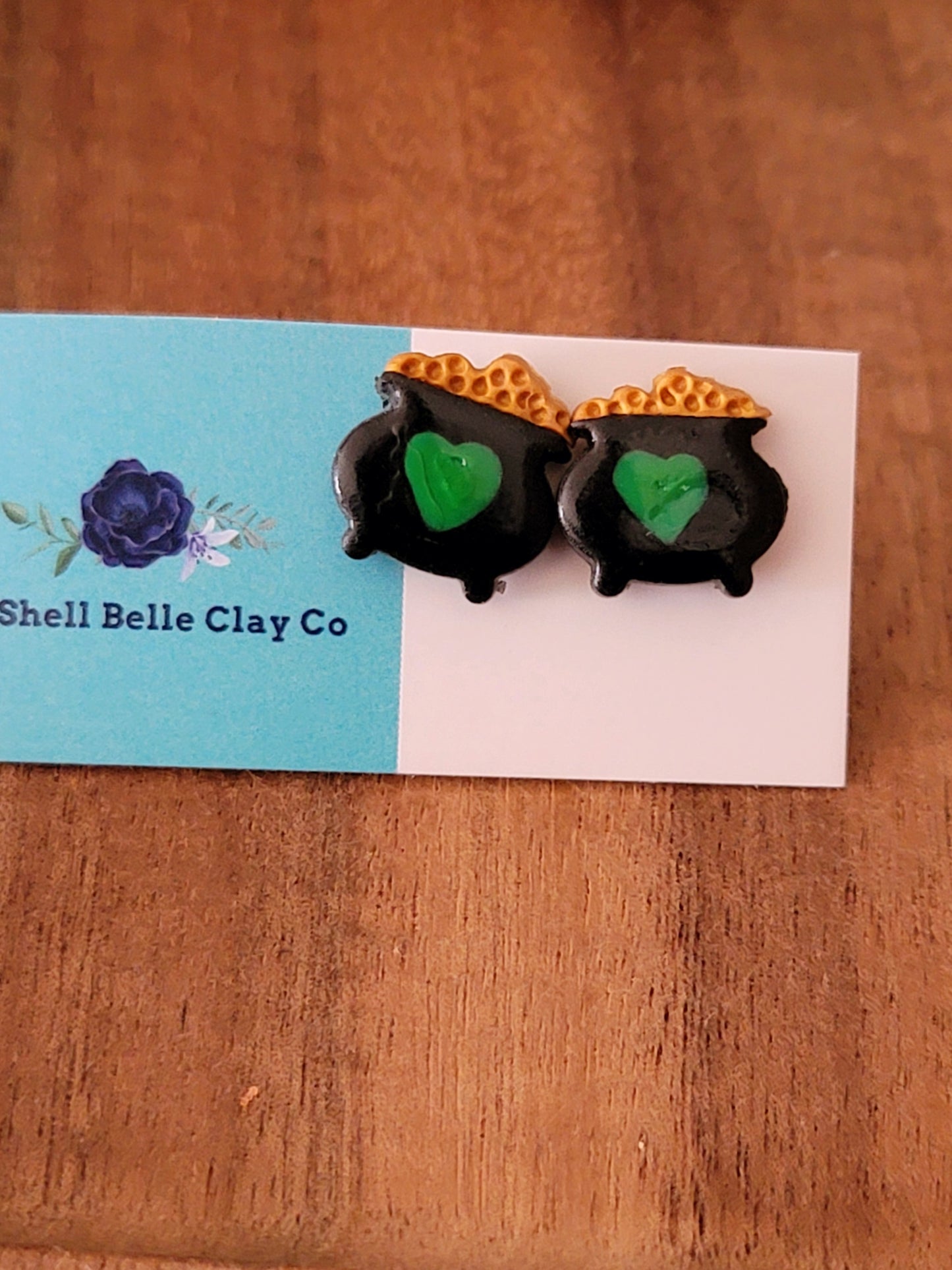 Mini pot of gold studs