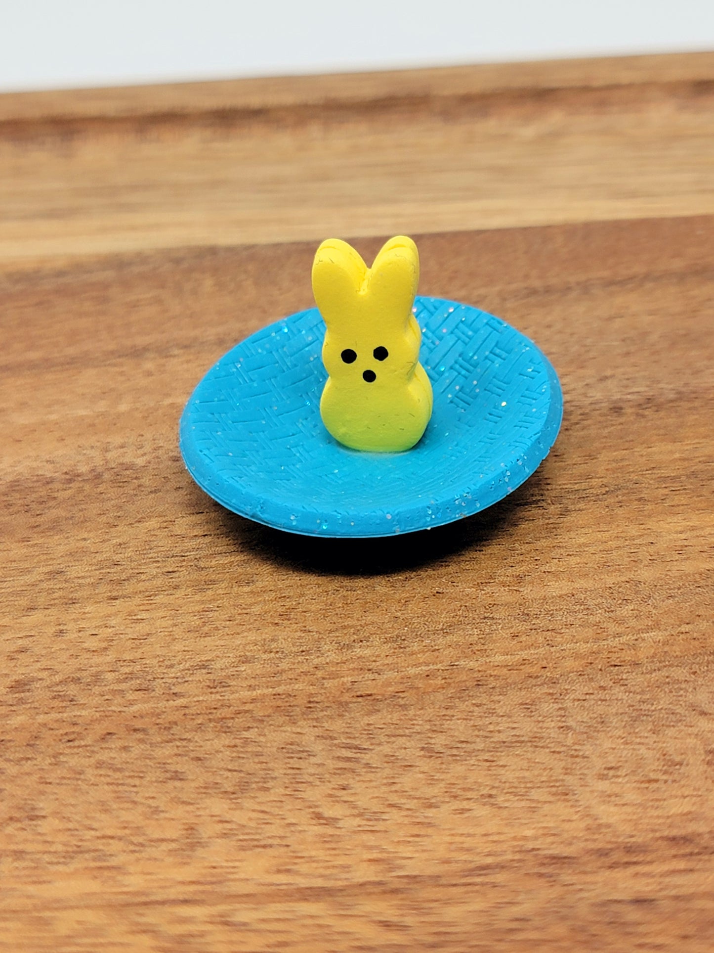 Peeps mini ring dish