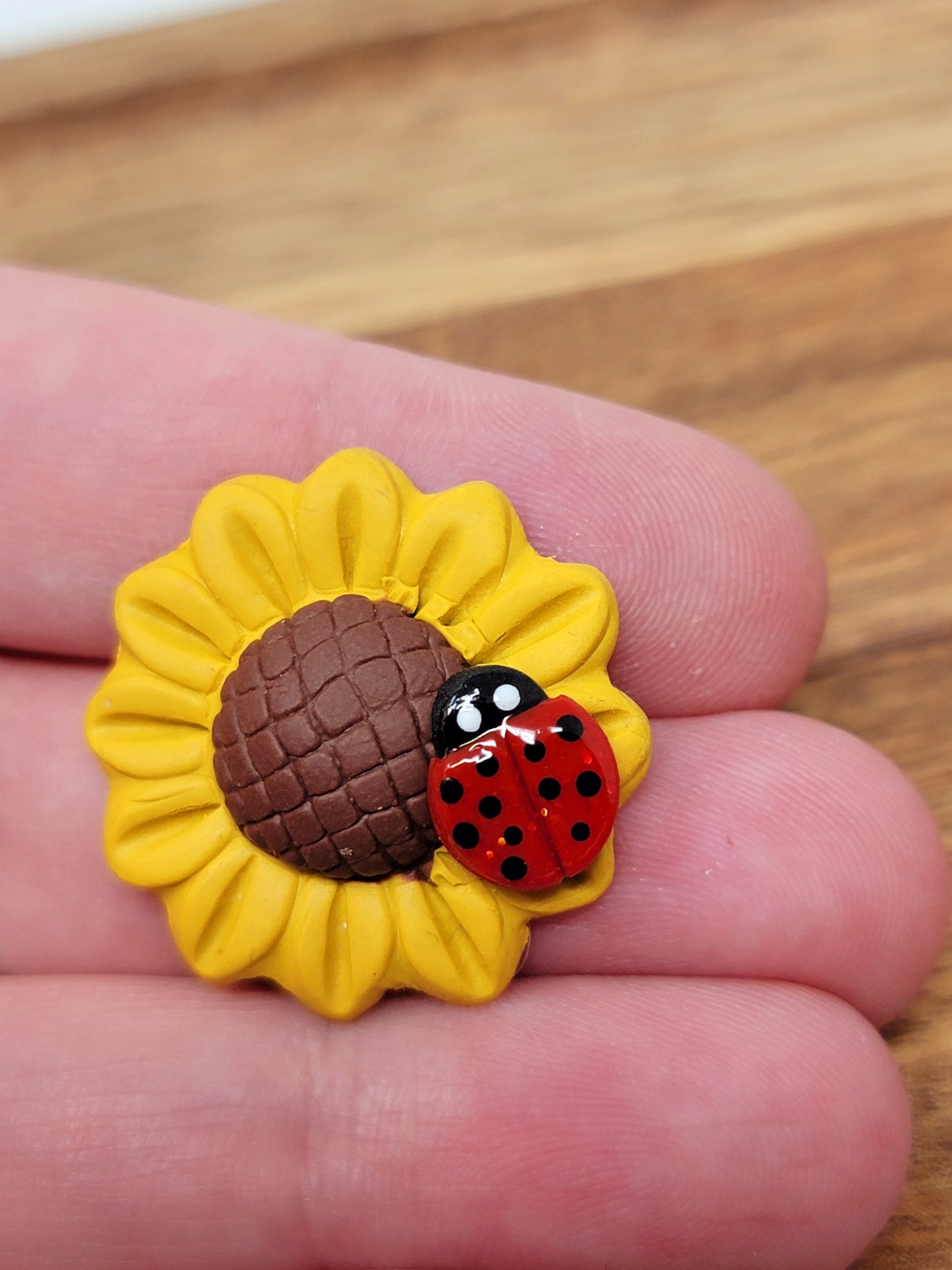 Sunflower with lady bug magnet