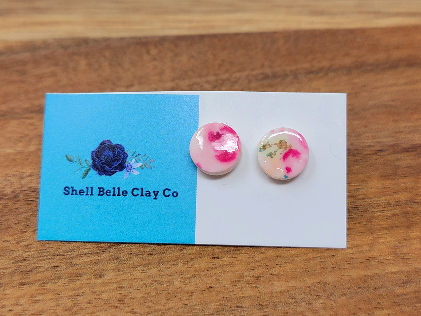Mini floral round studs