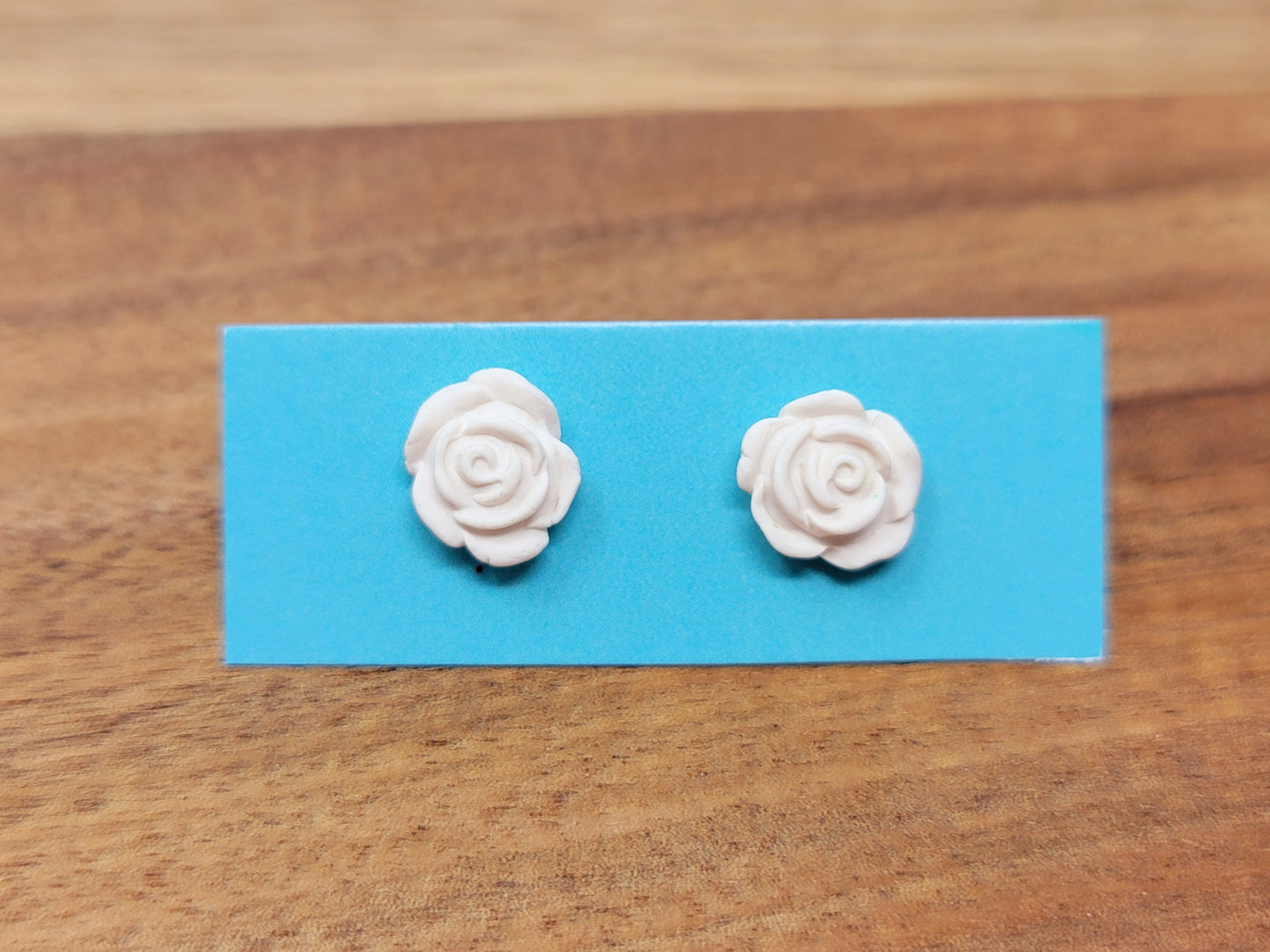 White rose studs