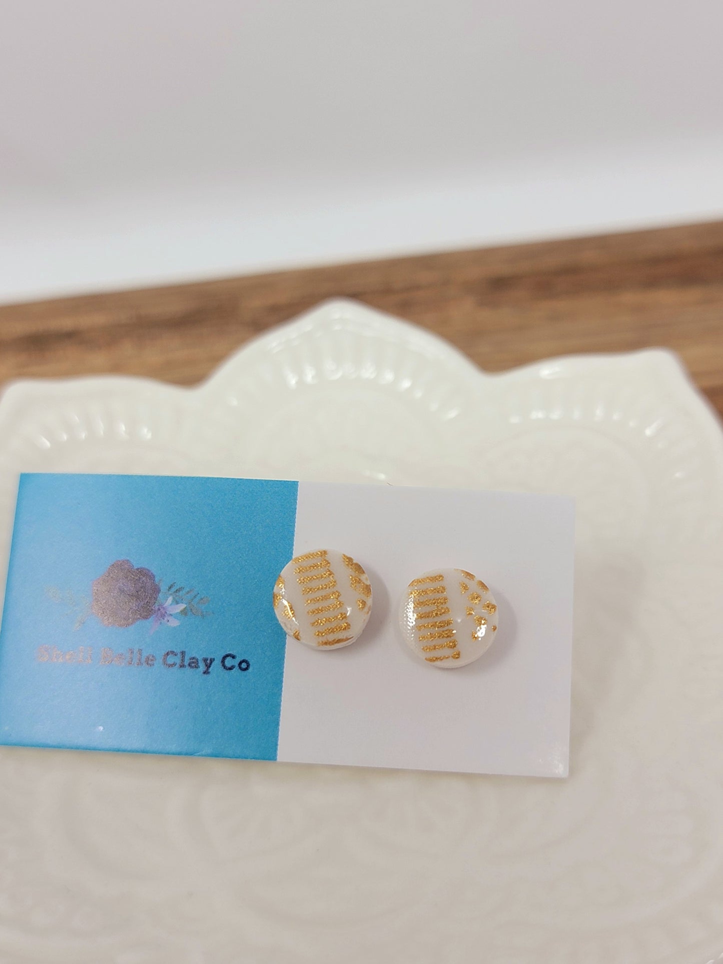 Mini gold & white studs