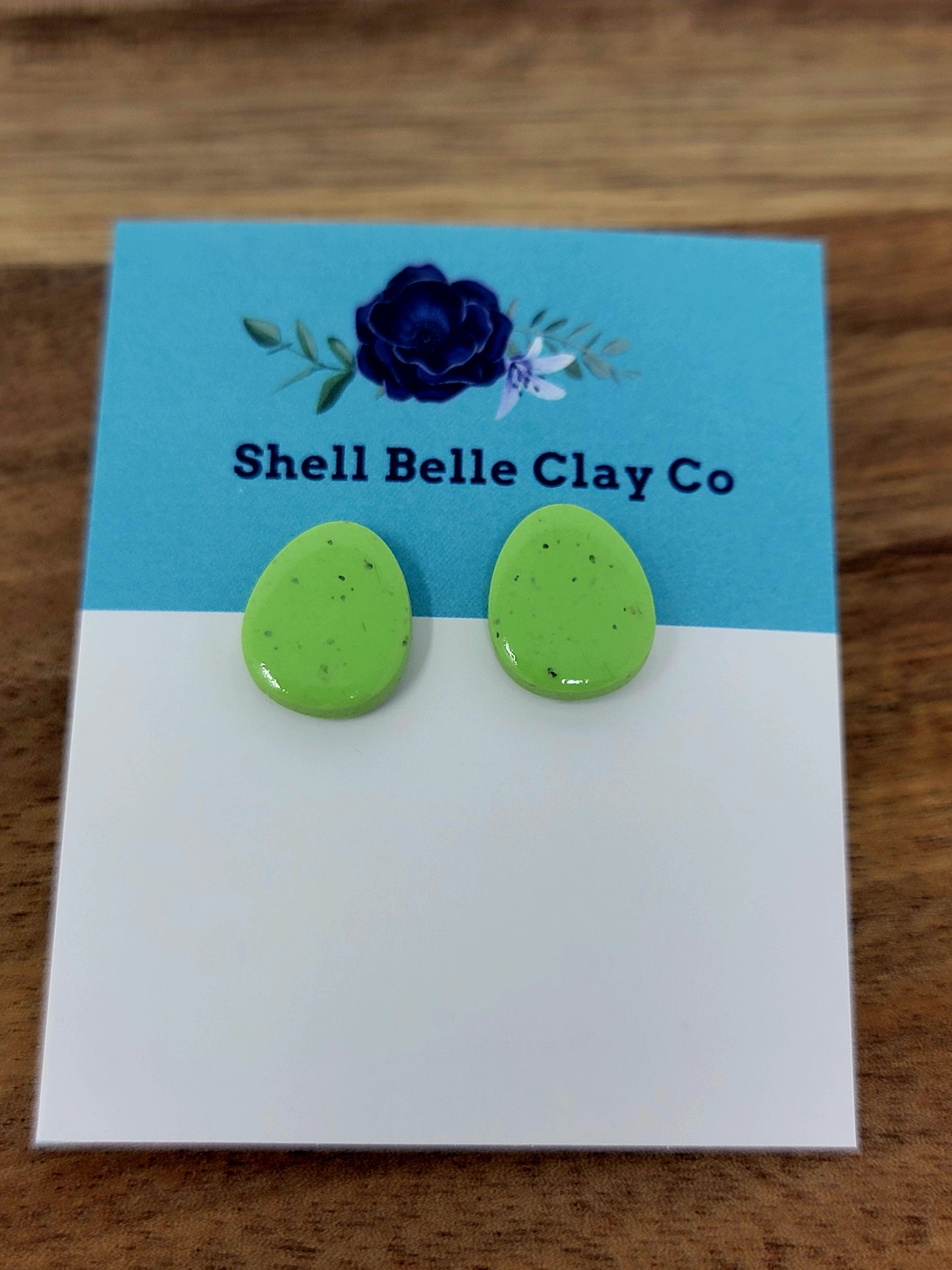 Speckle green easter egg studs