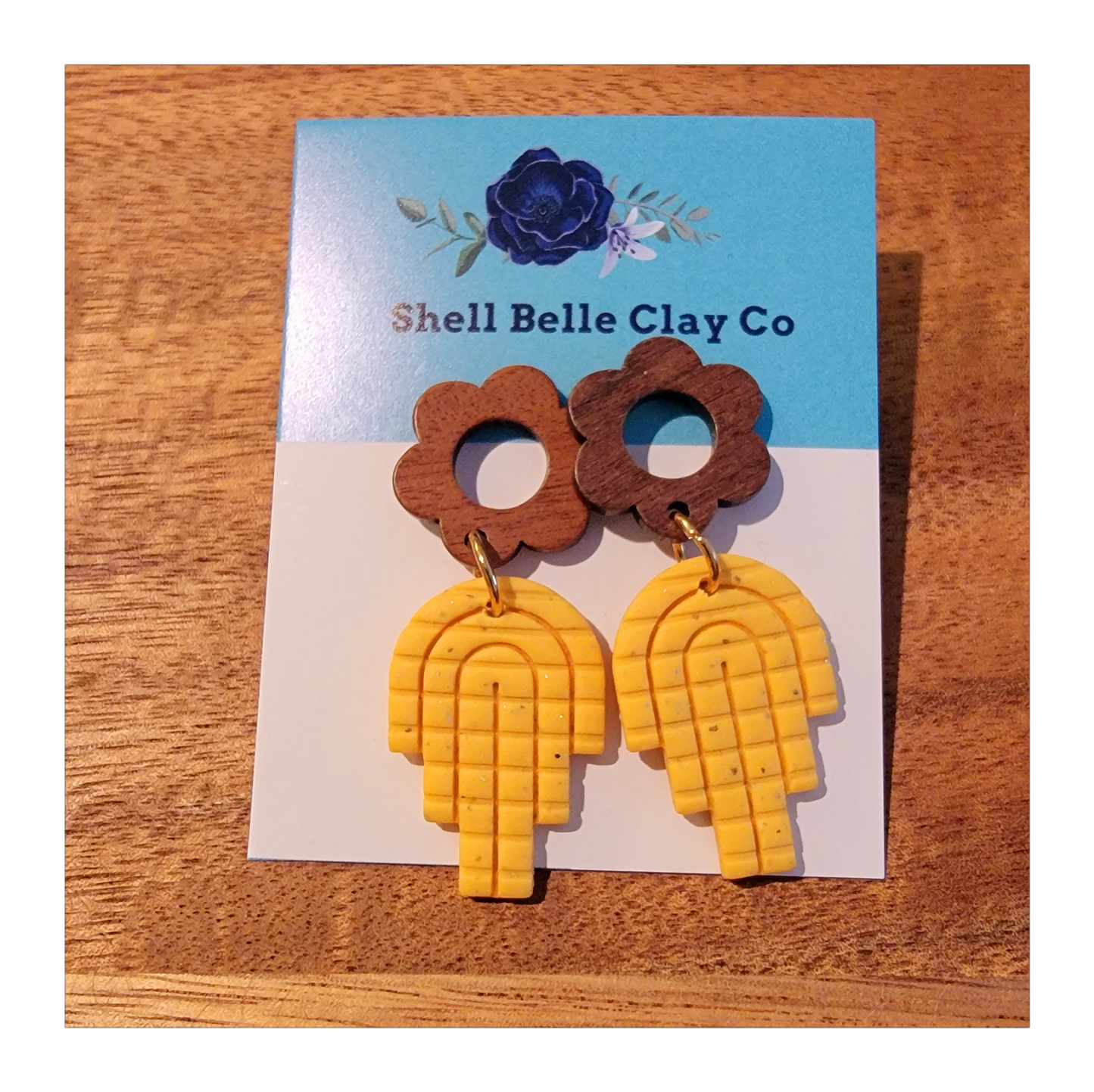 Speckled yellow dangles