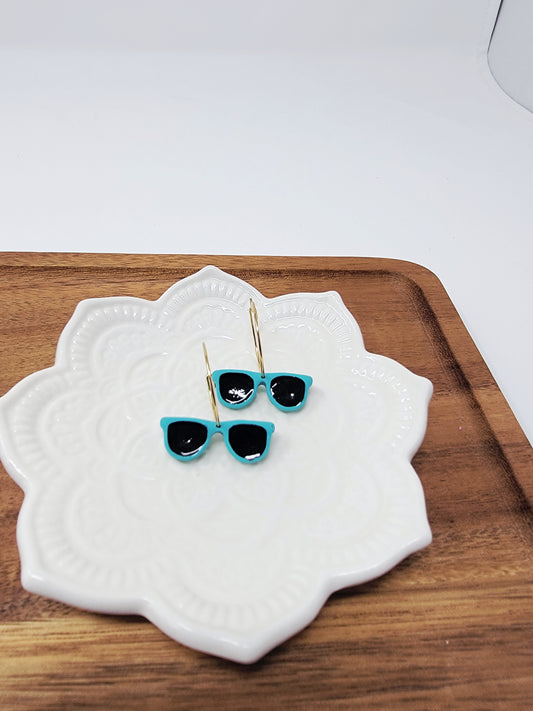 Light blue sunglasses hoops
