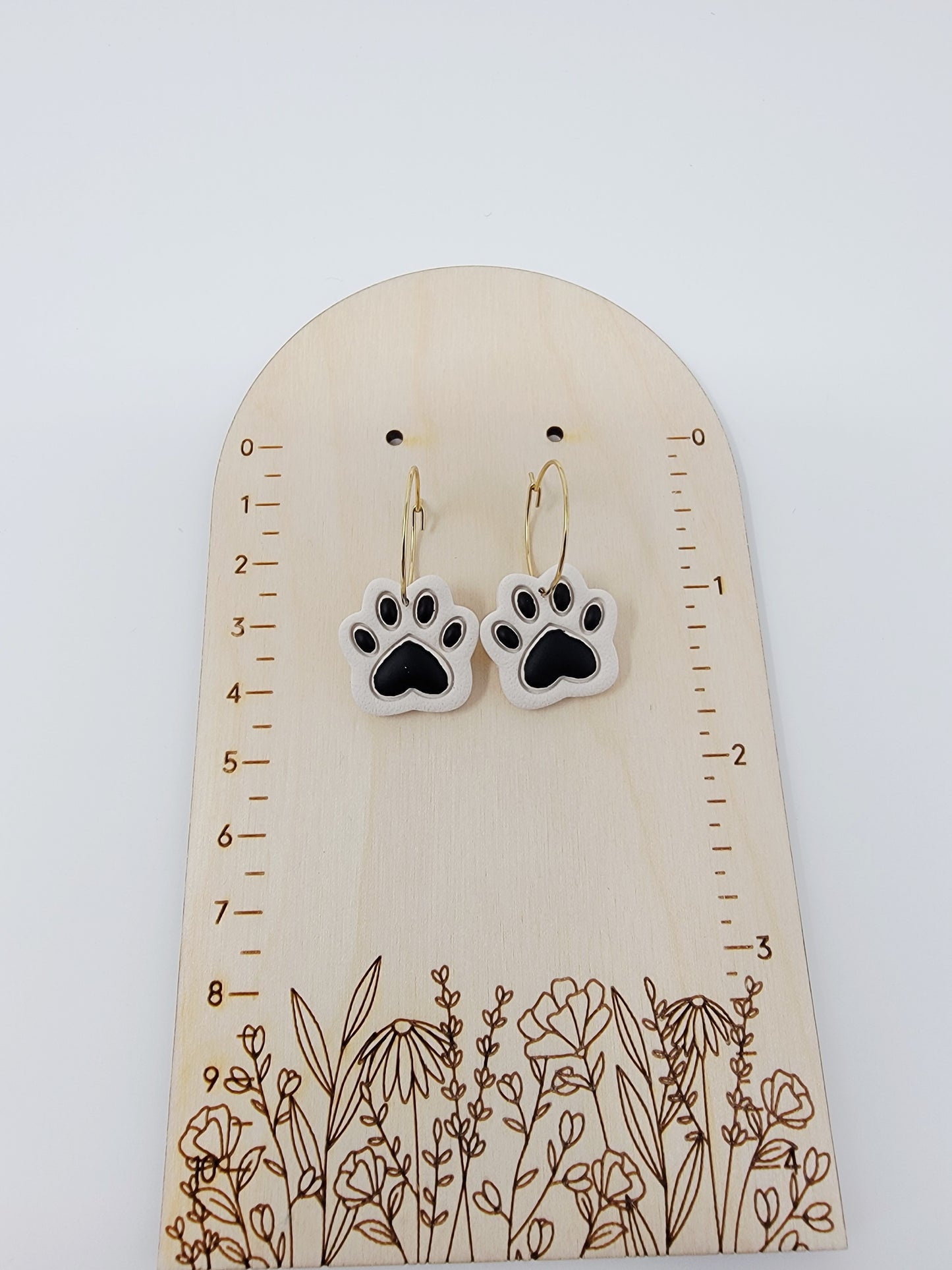 White puppy paws hoops