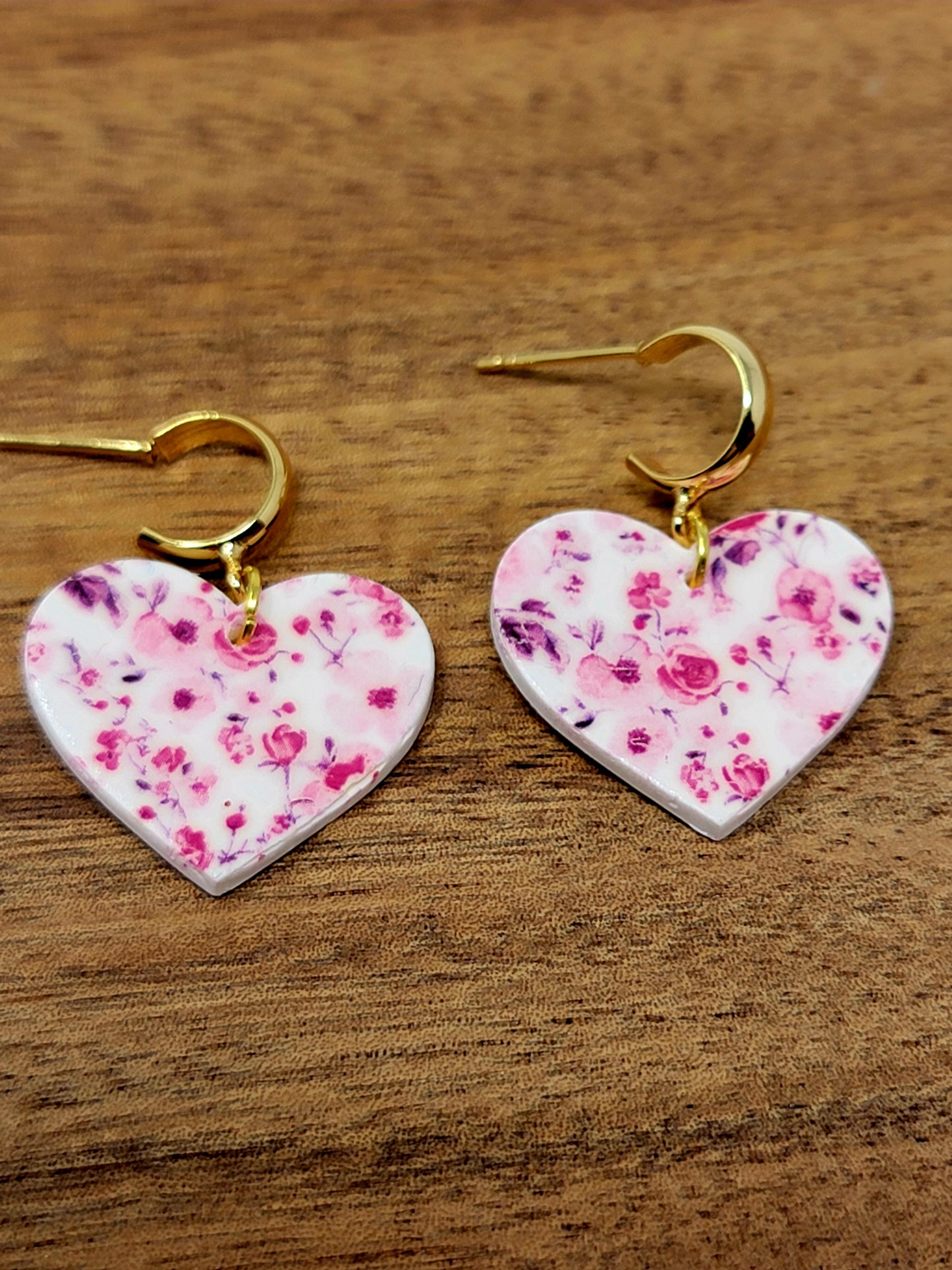 Floral design heart dangles