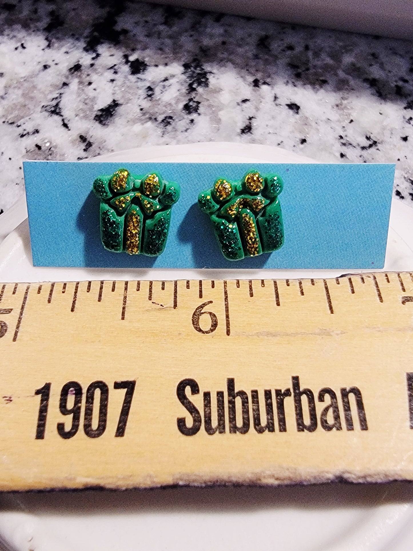 Green & gold sparkly present studs