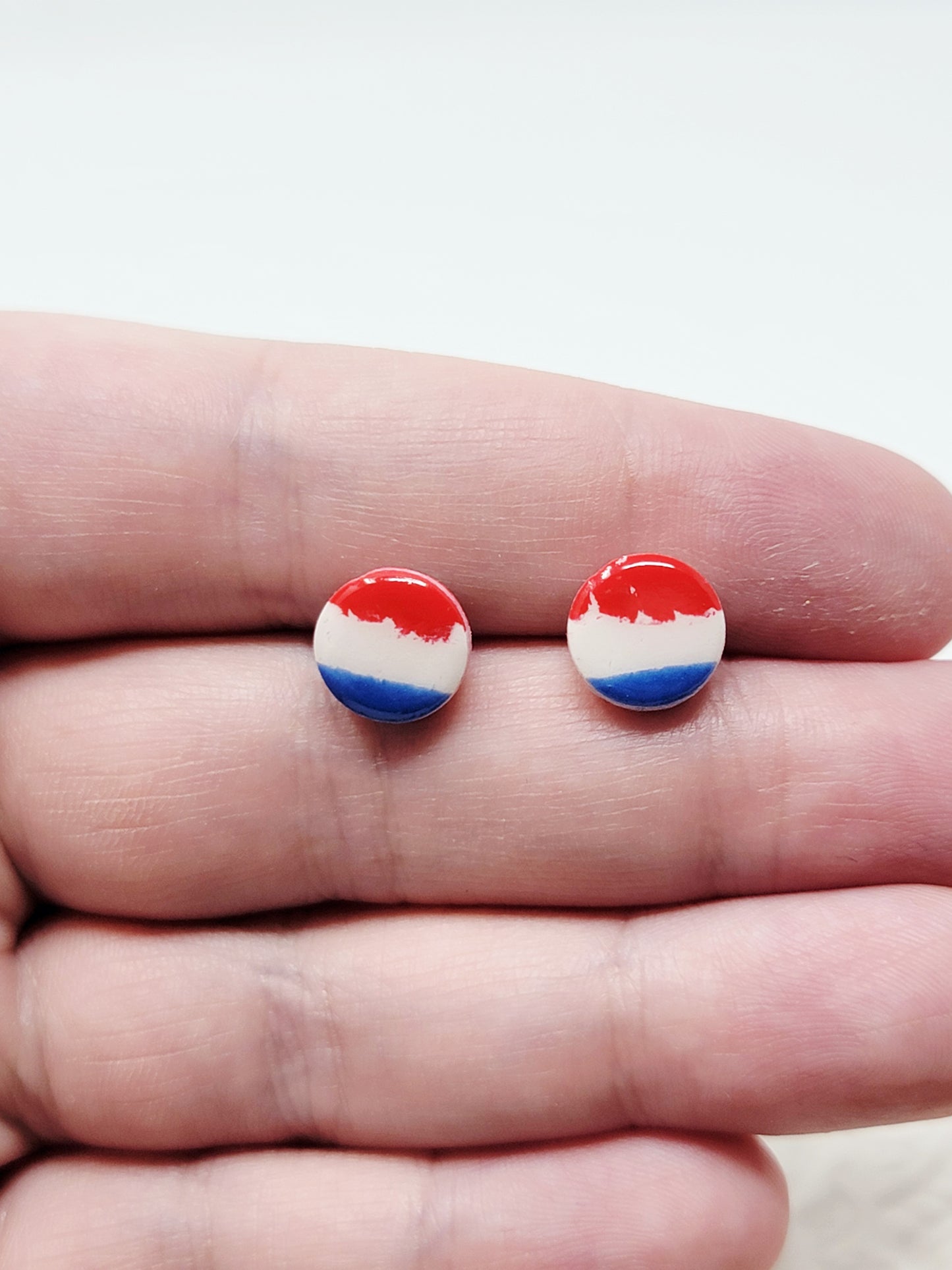 Red white& blue circle stud