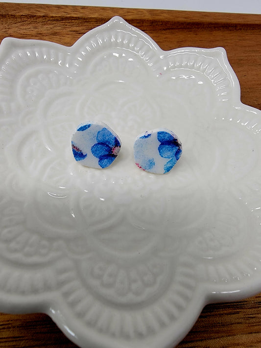 Blue watercolor flower studs