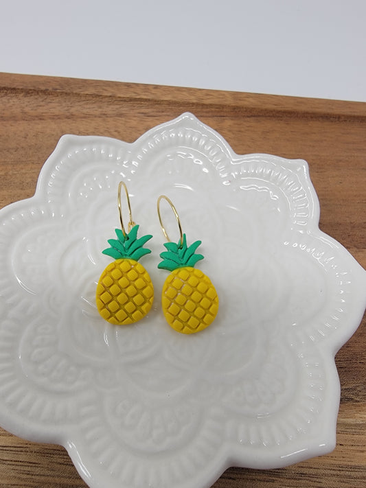 Pineapple hoops