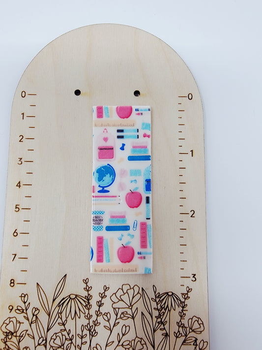 School supplies mini bookmark