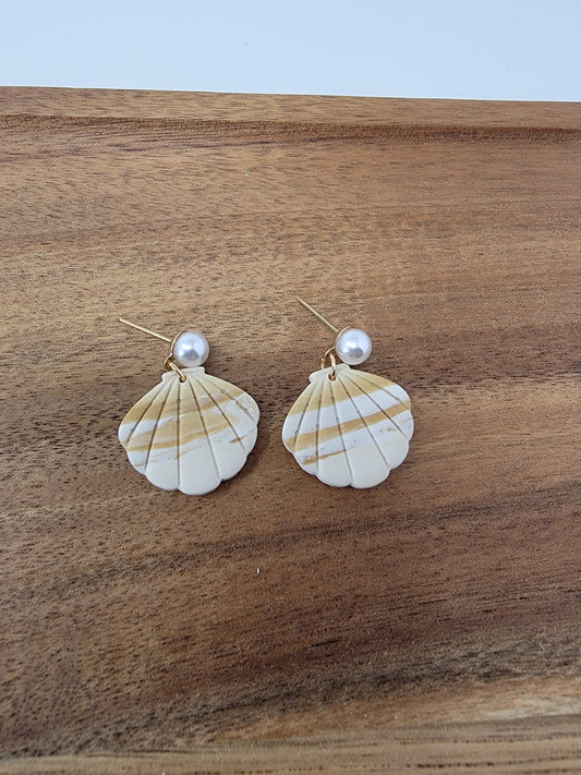 Seashell dangles with pearl top