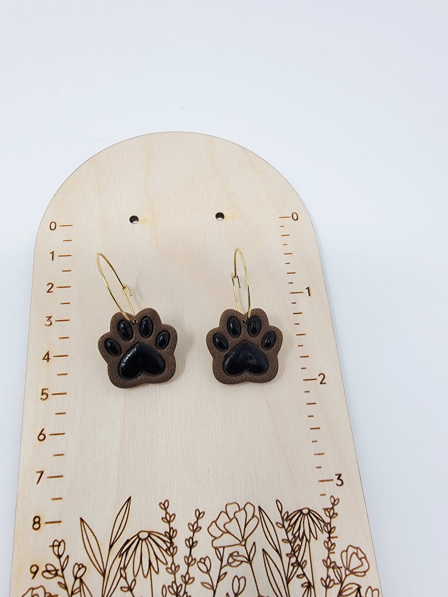 Brown puppy paws hoops