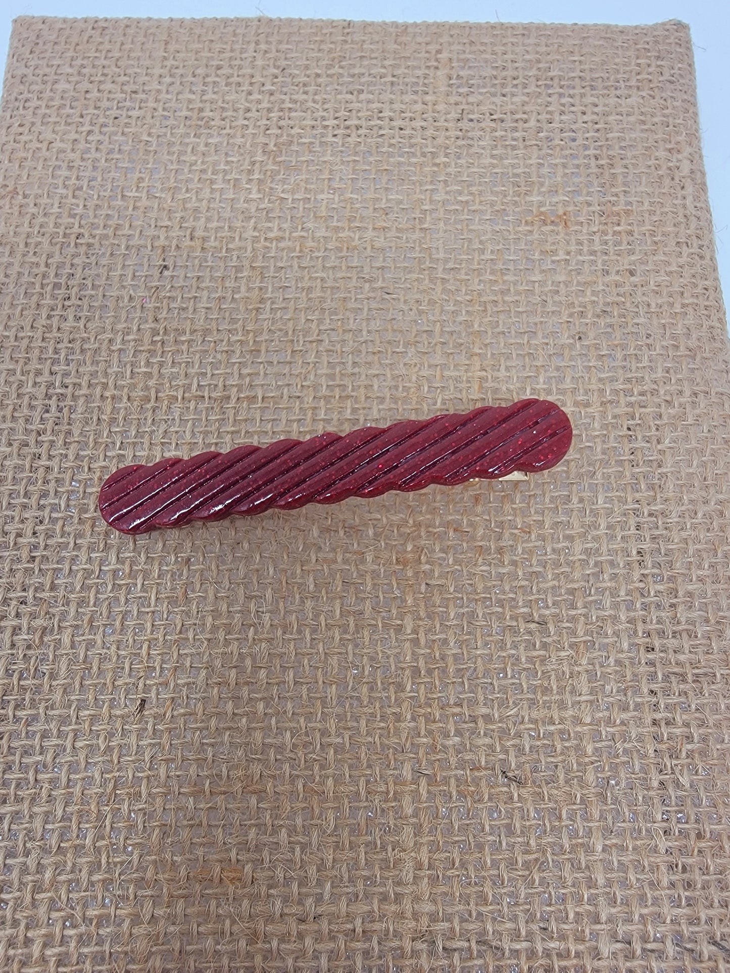 Sparkly red 2.5 inch hair clip