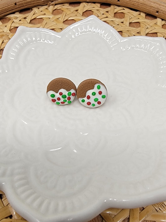 Gingerbread cookie studs