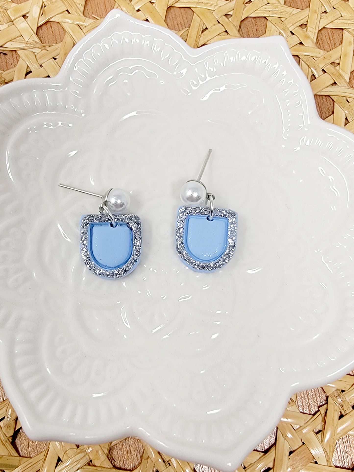 Light blue pearl top dangles