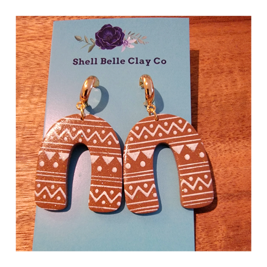 Patterned dangles
