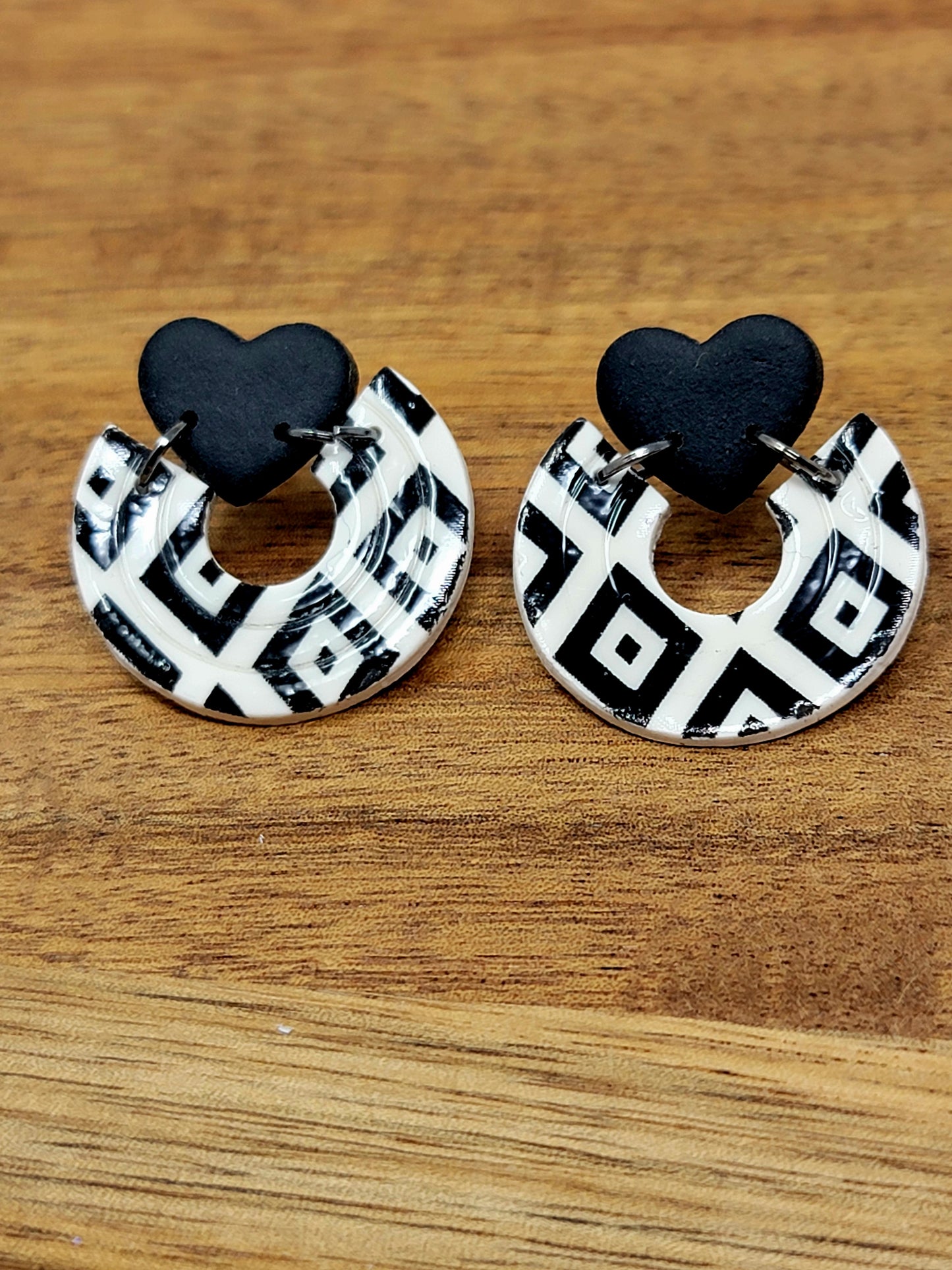 White & black classy heart dangles