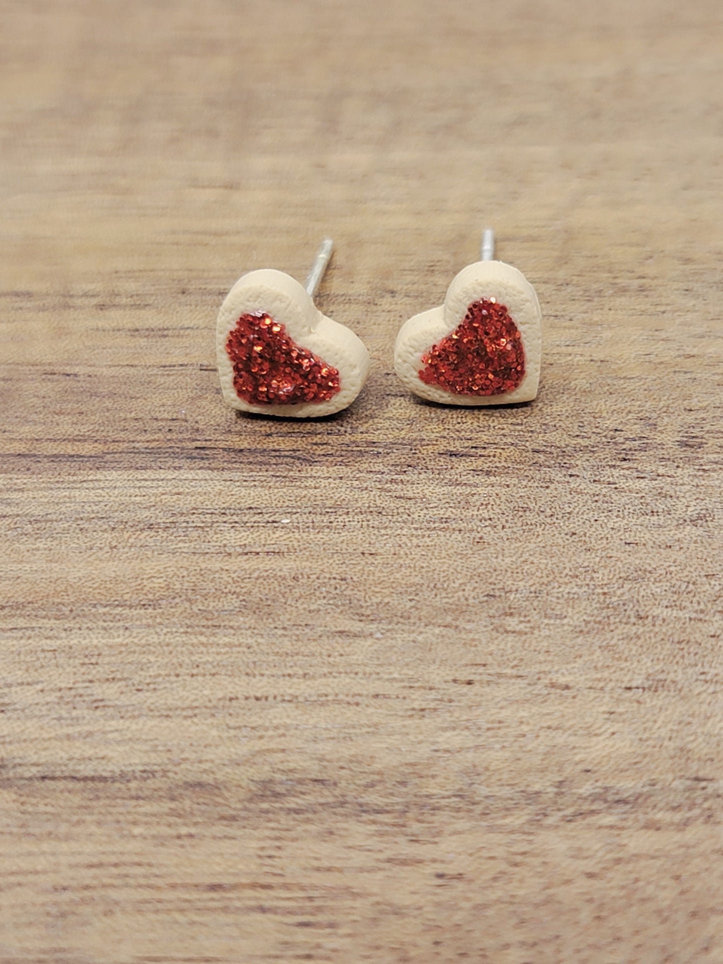 Micro heart thumbprint cookie studs